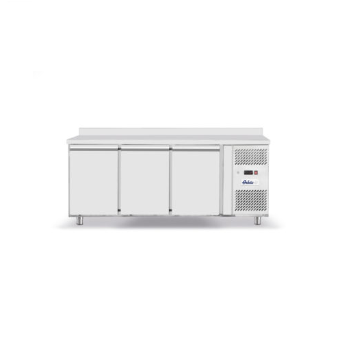 420L Külmlaud ProfiLine 700 - 3 uksega, agregaadi asukoht küljeL Arktic, GN1/1, 230V/400W, 1795x700x(H)850mm