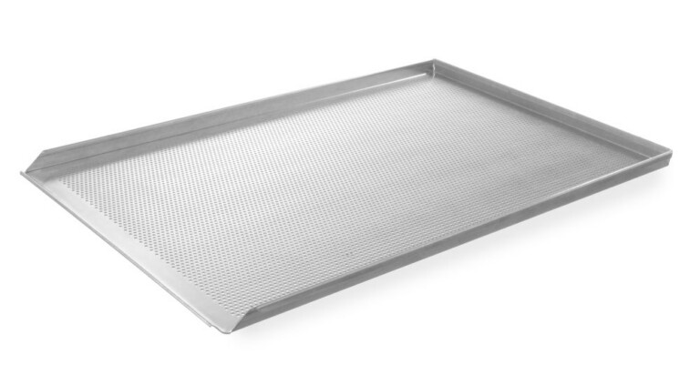 600x400x(H)20mm Küpsetusplaat - äärisega kolmel küljeL perforeeritud